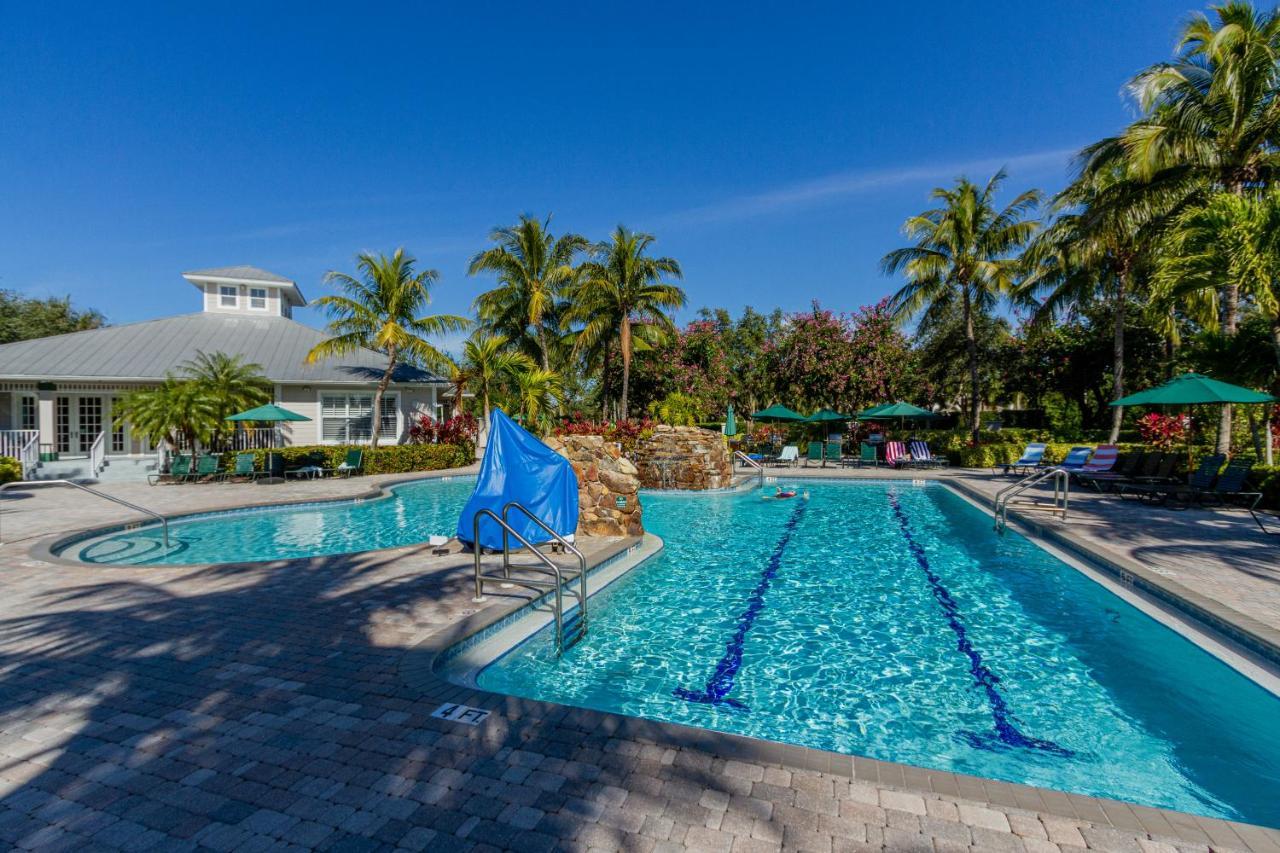 Greenlinks At Lely Luxury White Orchid Fully Renovated Modern 1St Floor 3Bdr Golf Resort Villa Naples Zewnętrze zdjęcie